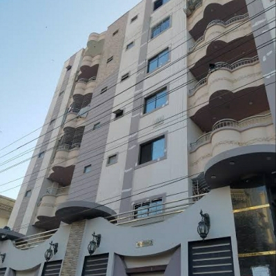 3 Bedroom drawing dining flat for sale 