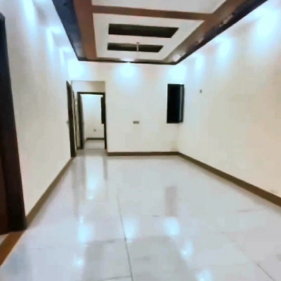 300 Sqyd Portion for sale 