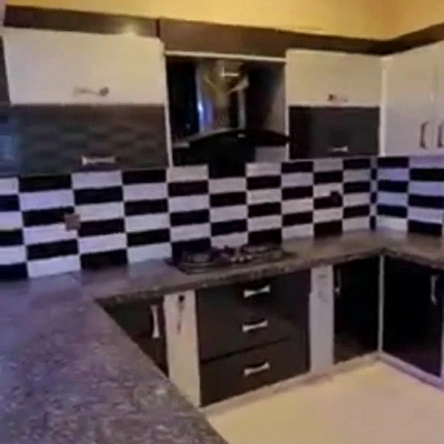 4 Bedroom drawing dining flat for sale 