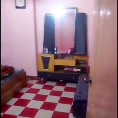 2 Bedroom lounge flat for sale 