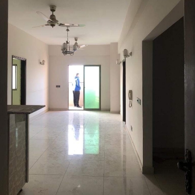  3 Bedroom Drawing Lounge Apartment for sale 