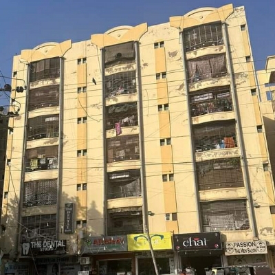 2 Bedroom Drawing Lounge flat for rent at prime location