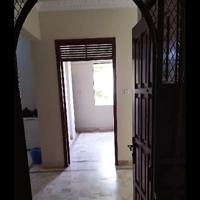 Flat for rent in nazimabad 